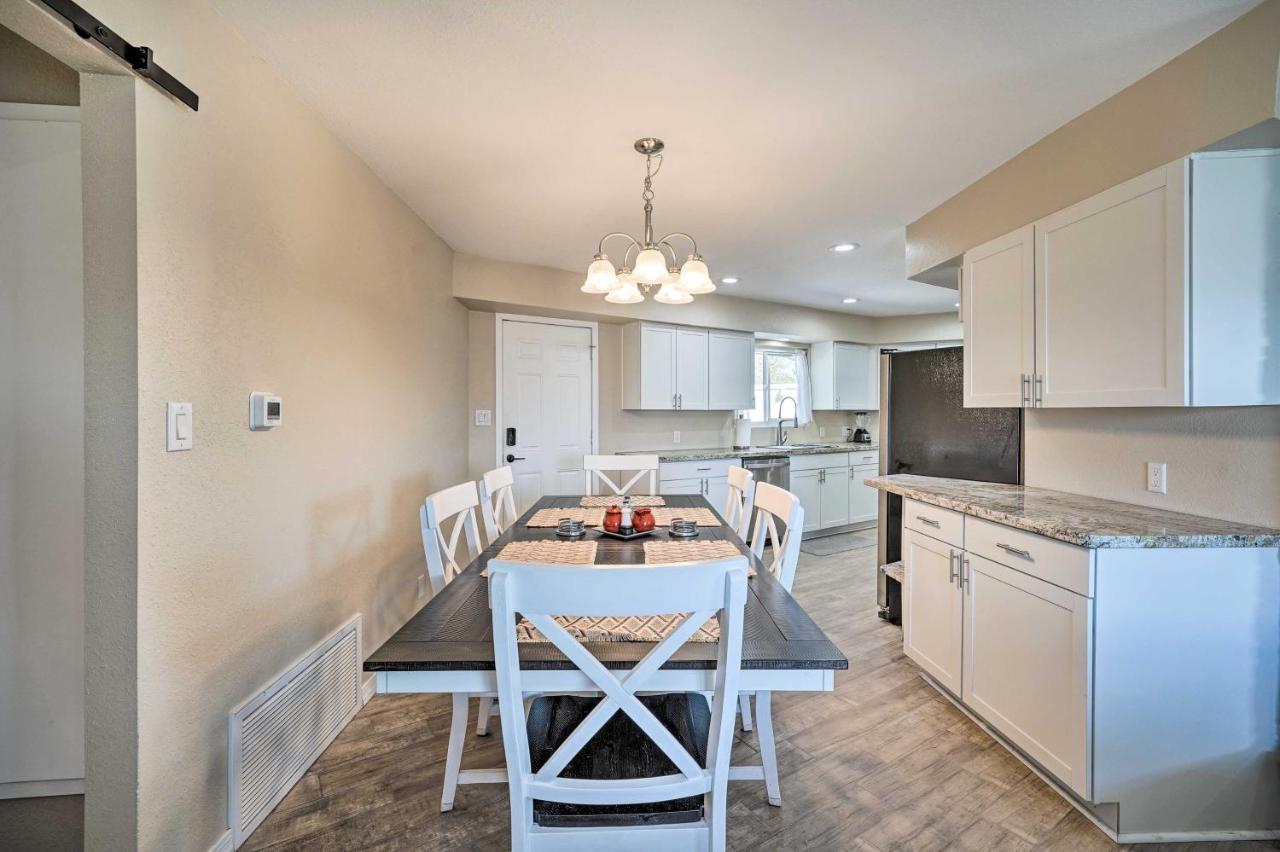 Lake Havasu Family Retreat With Patio And Game Room Лейк-Хавасу-Сити Экстерьер фото